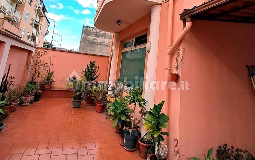 Villa unifamiliare via Pietro Lofaro 4, Centro, Villa San Giovanni — foto 4 di 19