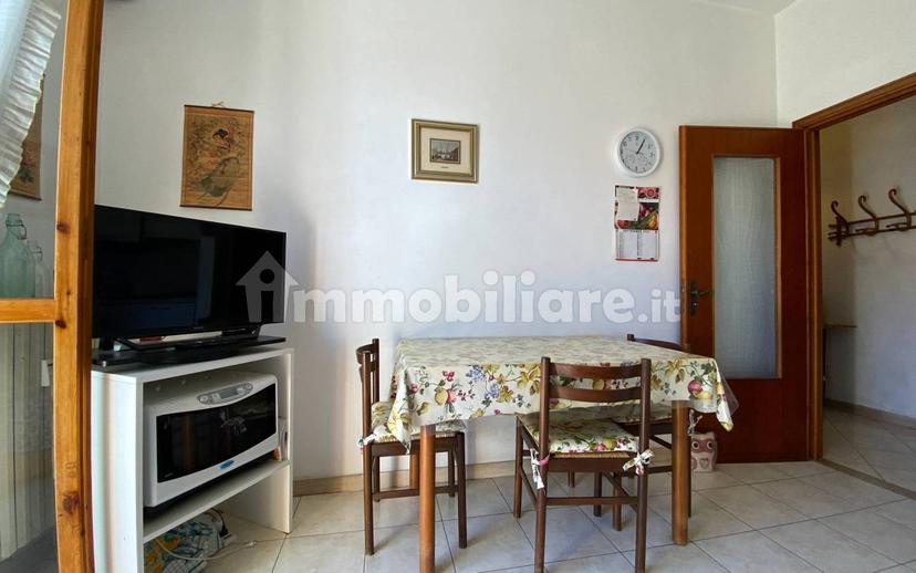 Bilocale via Magnone 131, Centro, Ceriale