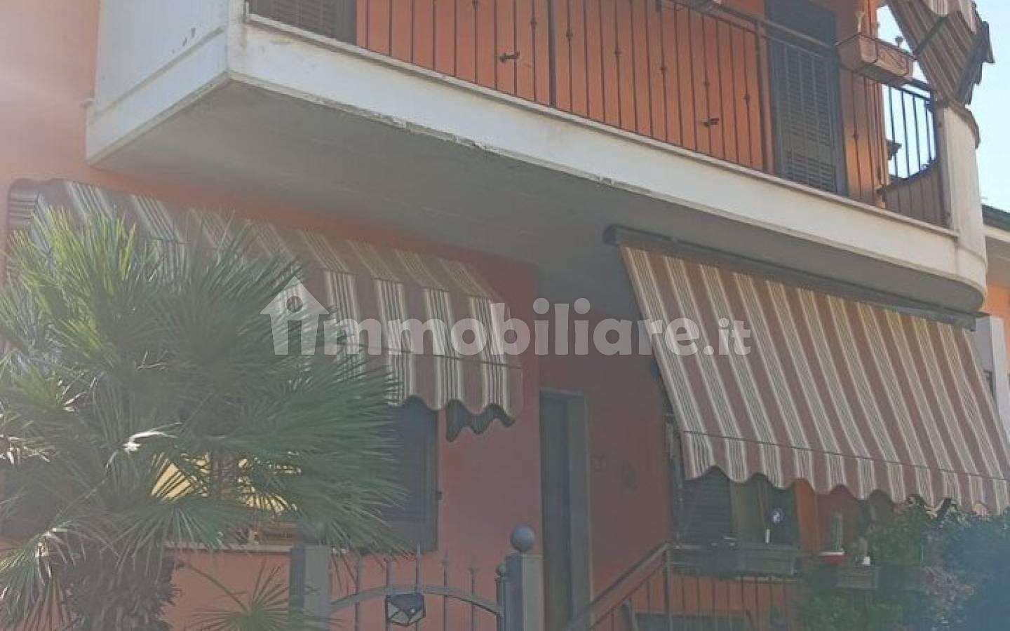 Villa unifamiliare via Carrano Teano CE, Centro, Teano