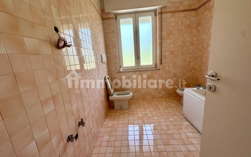 Quadrilocale via Alpone 18, Centro, Montecchia di Crosara — foto 10 di 24