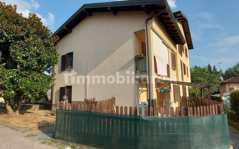 Trilocale via Piave, Centro, Sesto Calende — foto 8 di 13