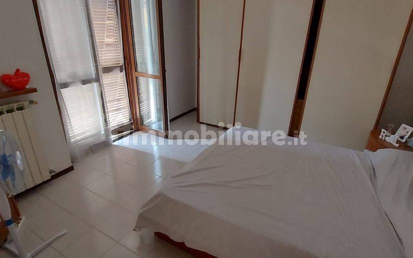 Trilocale via Piave, Centro, Sesto Calende — foto 12 di 13