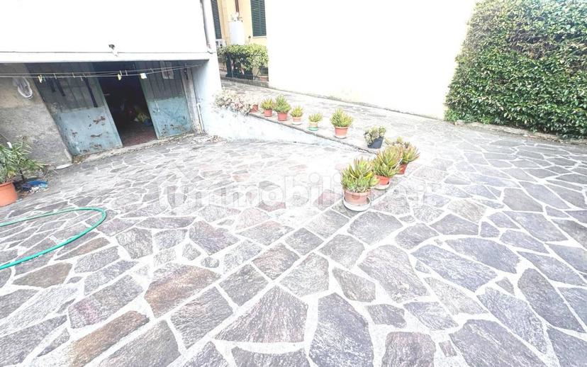 Trilocale via Fratelli Masini, Centro, Montale — foto 11 di 17