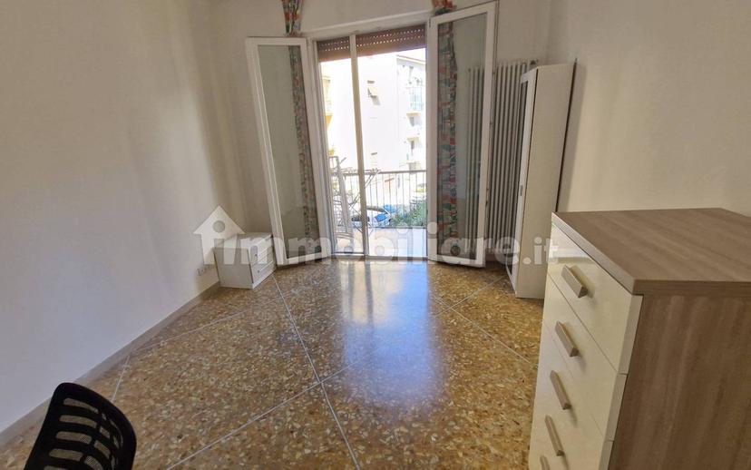 Stanza singola via Rainaldo 15, Pisa