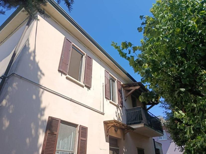 Trilocale ottimo stato, primo piano, Villanova, Forlì — foto 12 di 20