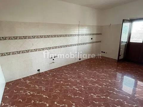 Appartamento via Mergataro No Number, Centro, Formia — foto 10 di 14