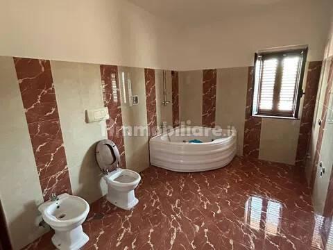 Appartamento via Mergataro No Number, Centro, Formia — foto 4 di 14