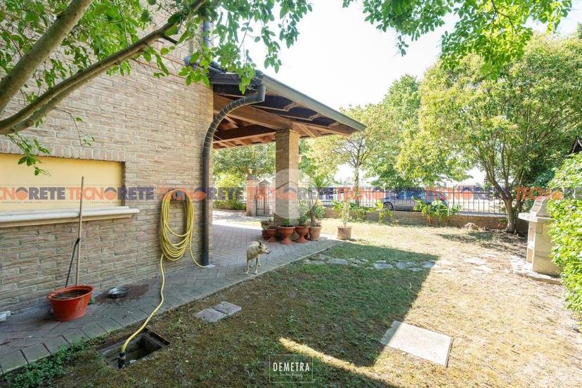 Villa bifamiliare via Dei Cantastorie 6, Cavazzona, Castelfranco Emilia — foto 25 di 46