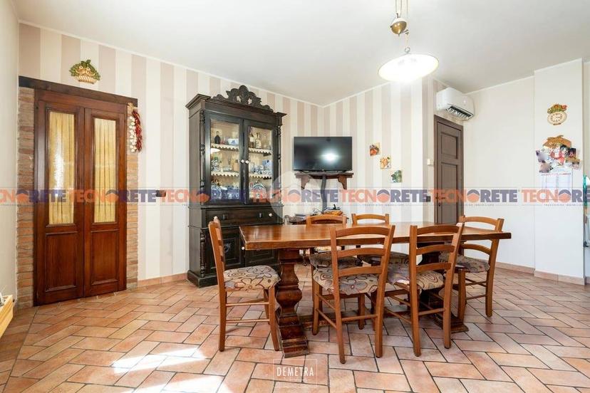 Villa bifamiliare via Dei Cantastorie 6, Cavazzona, Castelfranco Emilia