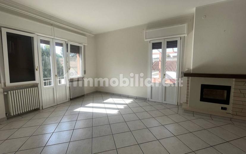 Appartamento via Innocenzo da Imola 14, Spazzoli - Medaglie D'Oro, Forlì — foto 4 di 16