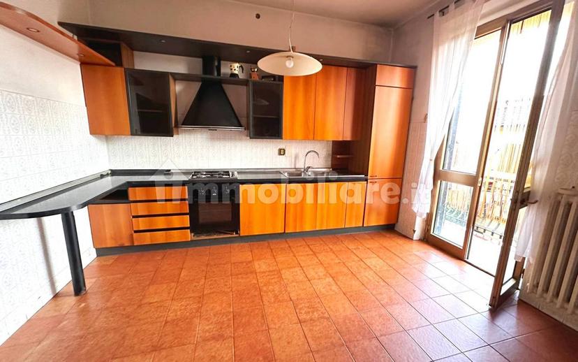 Appartamento via Fratelli Masini, Centro, Montale