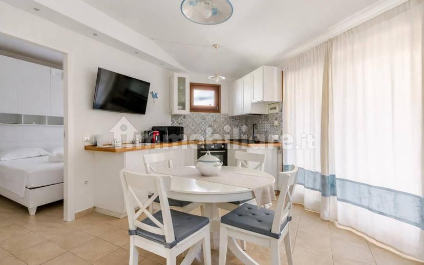 Villa unifamiliare, ottimo stato, 110 m², Santa Margherita Di Pula, Pula