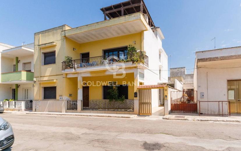 Appartamento via Quinto Ennio, Casarano — foto 5 di 21