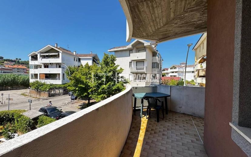 Trilocale via Sinello 9, Centro, Francavilla al Mare