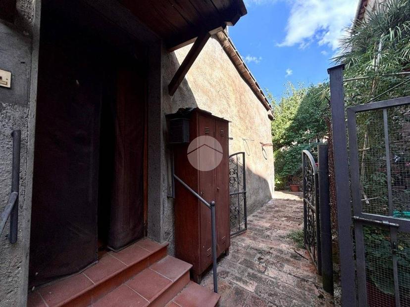 Trilocale vicolo Varese 4, Centro, Otricoli — foto 16 di 24