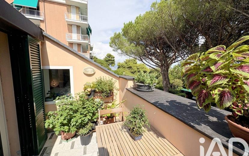 Trilocale piazzetta del centro 18, Pineta, Arenzano — foto 11 di 17