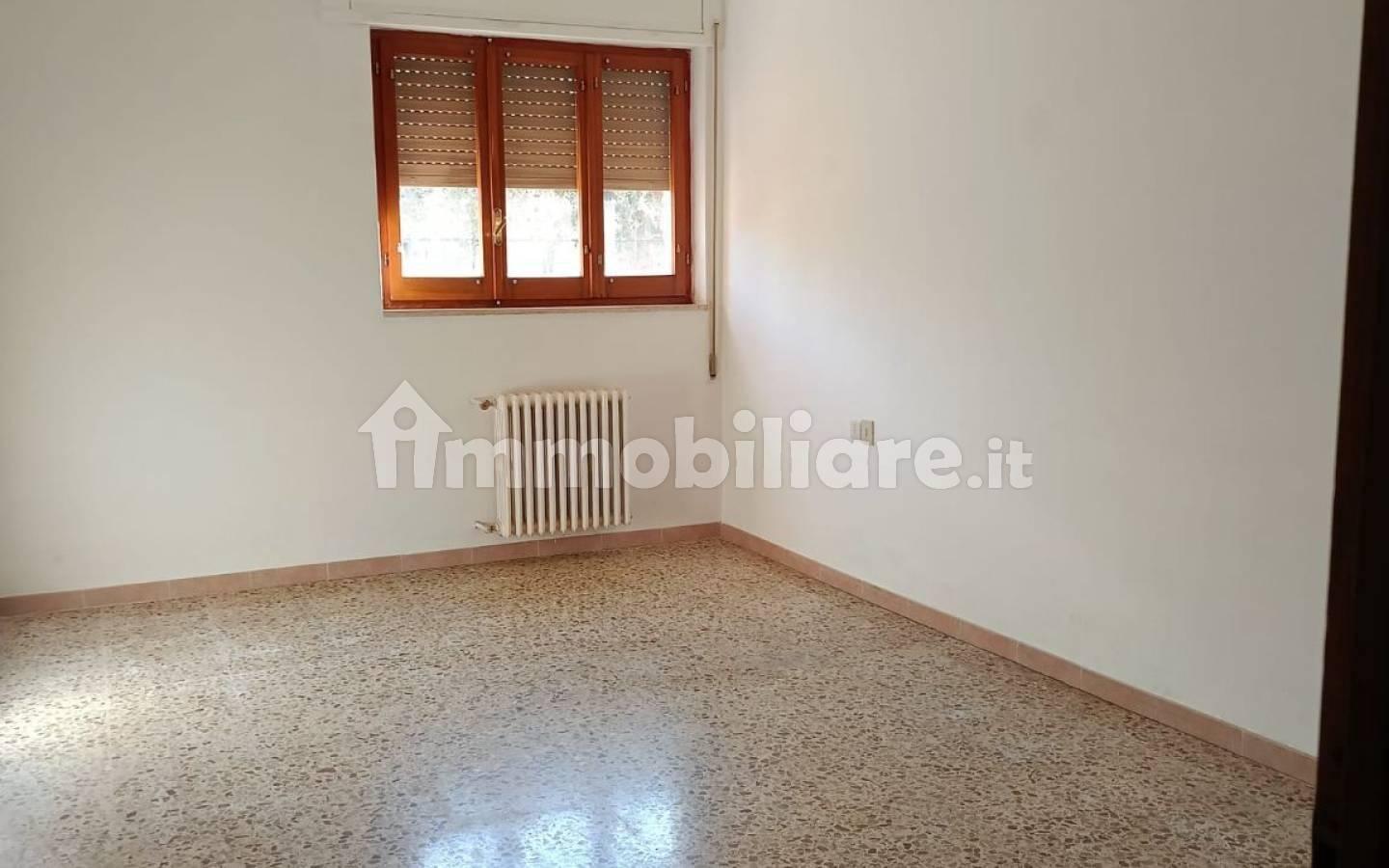 Appartamento in villa Contrada Serroni 38, Centro, Lanciano