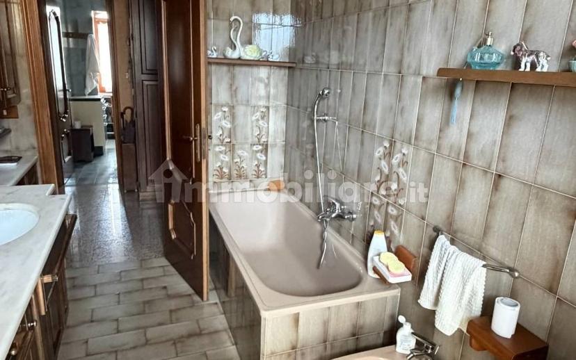 Appartamento via Don Luigi Sturzo 21, Centro, Borgo San Dalmazzo — foto 40 di 60