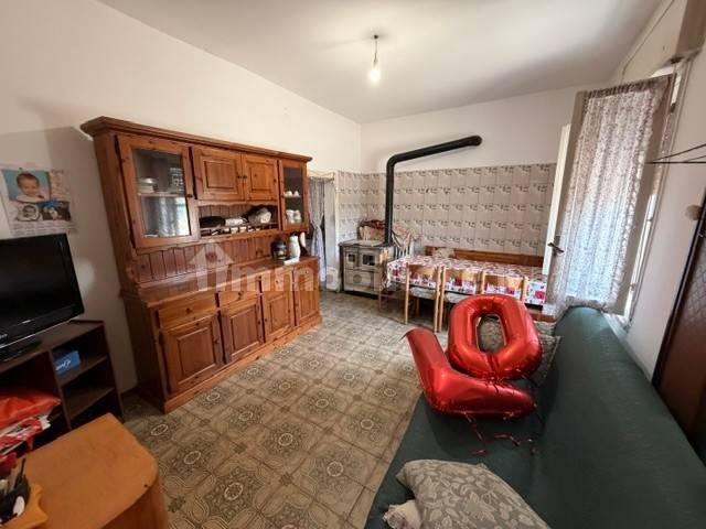Villa unifamiliare, da ristrutturare, 230 m², Bertinoro