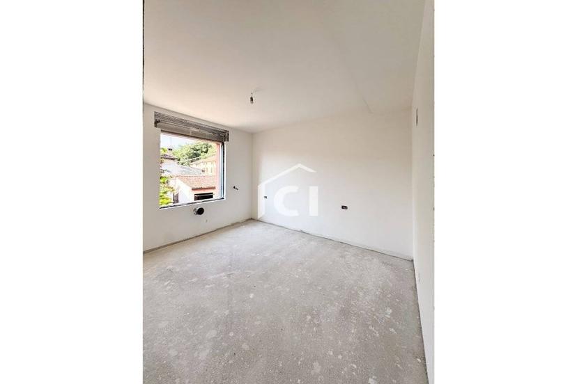 Villa a schiera 5 locali, ottimo stato, Centro, Valeggio sul Mincio