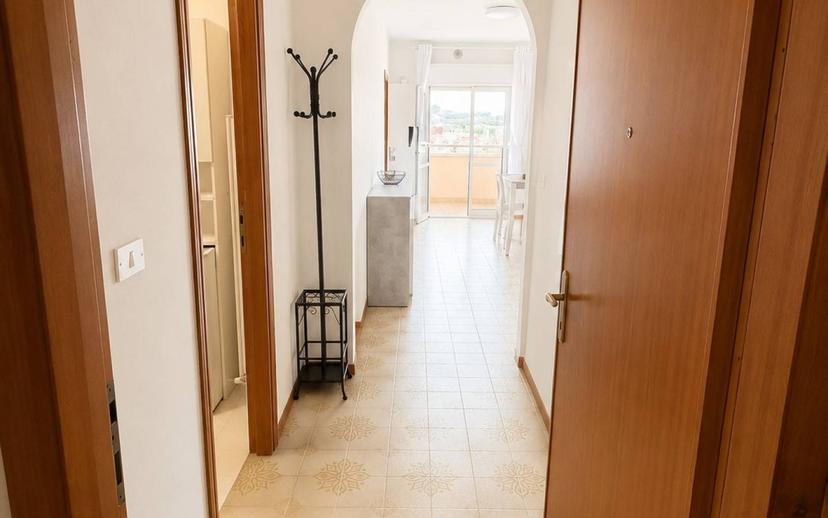 Bilocale largo delle Querce 1, Ascoli Piceno — foto 4 di 11