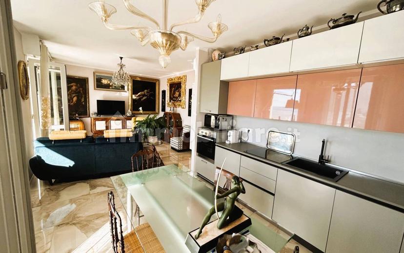 Appartamento via Privata Bice, Centro, Recco — foto 3 di 18