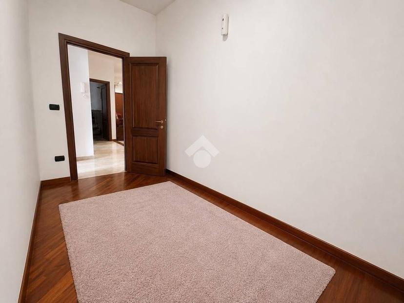 Appartamento corso lorenzo cobianchi 10, Intra, Verbania — foto 15 di 22