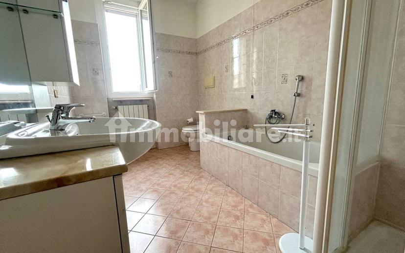 Trilocale via Egidio d'Adda 26, Centro, Casalpusterlengo — foto 36 di 43