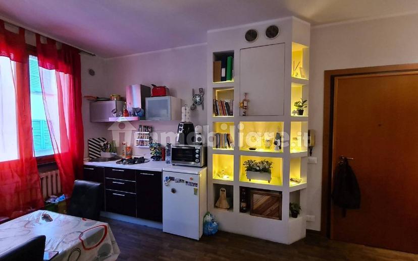 Bilocale via San Martino, Centro Storico, Reggio Emilia — foto 15 di 16