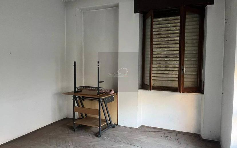 Bilocale da ristrutturare, primo piano, Strona — foto 7 di 15