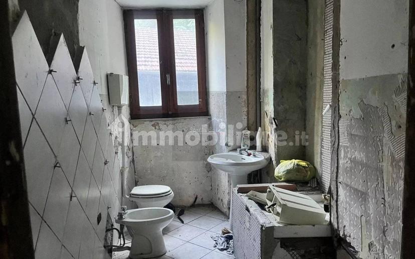 Bilocale da ristrutturare, primo piano, Strona — foto 6 di 15