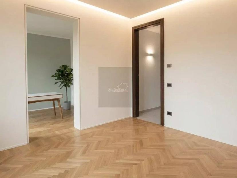 Bilocale da ristrutturare, primo piano, Strona — foto 11 di 15