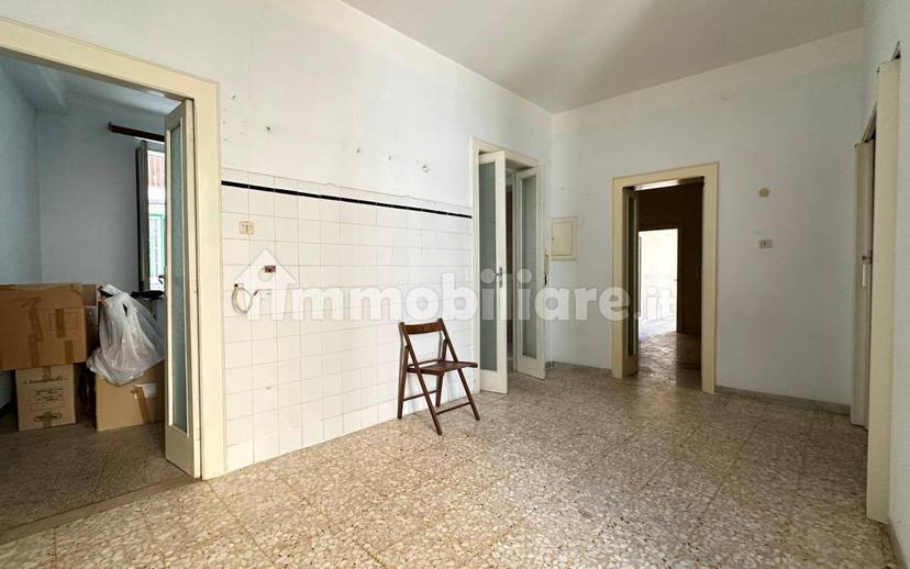 Trilocale via Massimo d'Azeglio 212, Molfetta