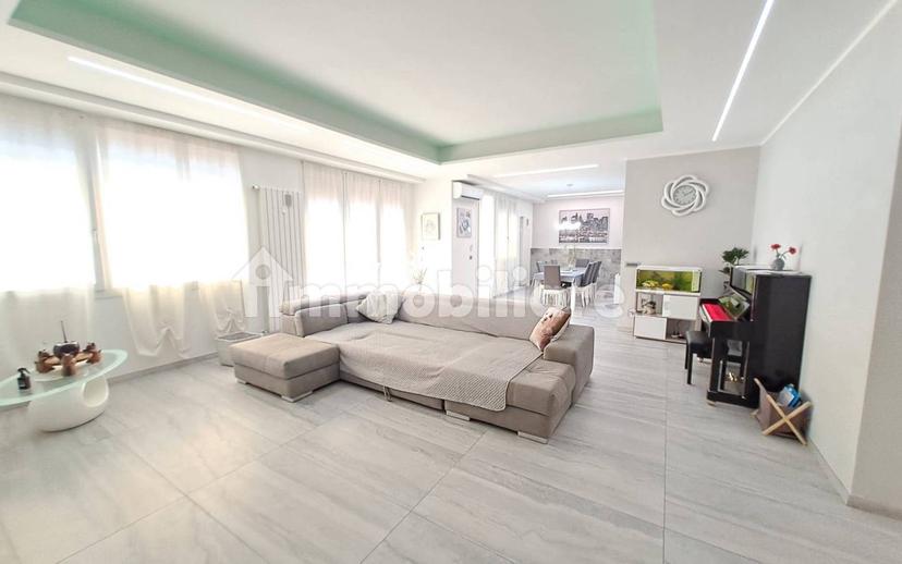 Appartamento via Cappuccini 16, Centro, San Giovanni in Persiceto — foto 49 di 57