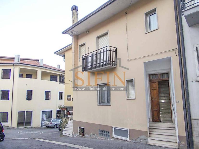 Trilocale via Aniello Coppola, San Sossio Baronia — foto 10 di 26