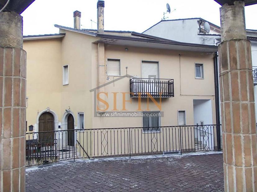 Trilocale via Aniello Coppola, San Sossio Baronia — foto 16 di 26
