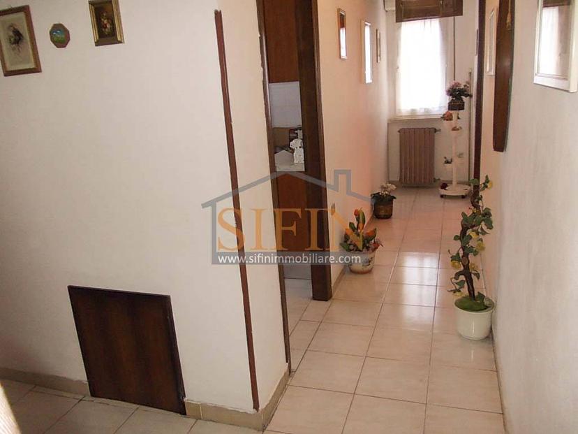 Trilocale via Aniello Coppola, San Sossio Baronia — foto 21 di 26