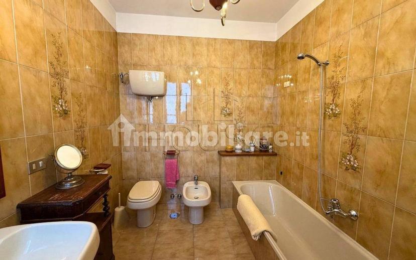 Villa bifamiliare viale Eduino Francini, Centro, Sansepolcro — foto 14 di 51