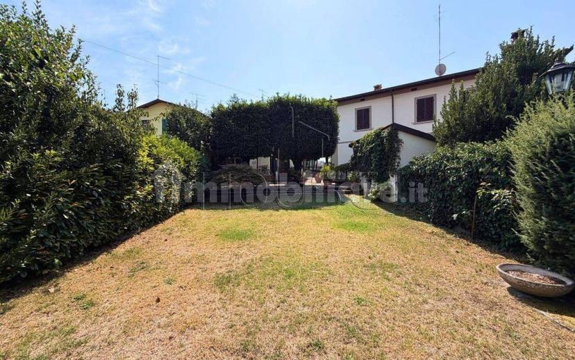 Villa bifamiliare viale Eduino Francini, Centro, Sansepolcro — foto 10 di 51