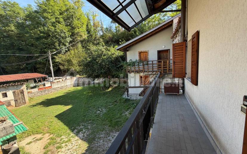 Villa unifamiliare Località Biarzo 14, San Pietro al Natisone — foto 2 di 28