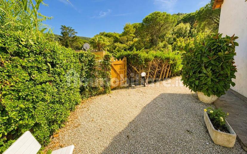 Villa unifamiliare via Valcarene, Portoferraio — foto 5 di 21