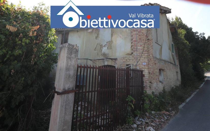 Rustico via Accattapane 49, Corropoli — foto 7 di 14