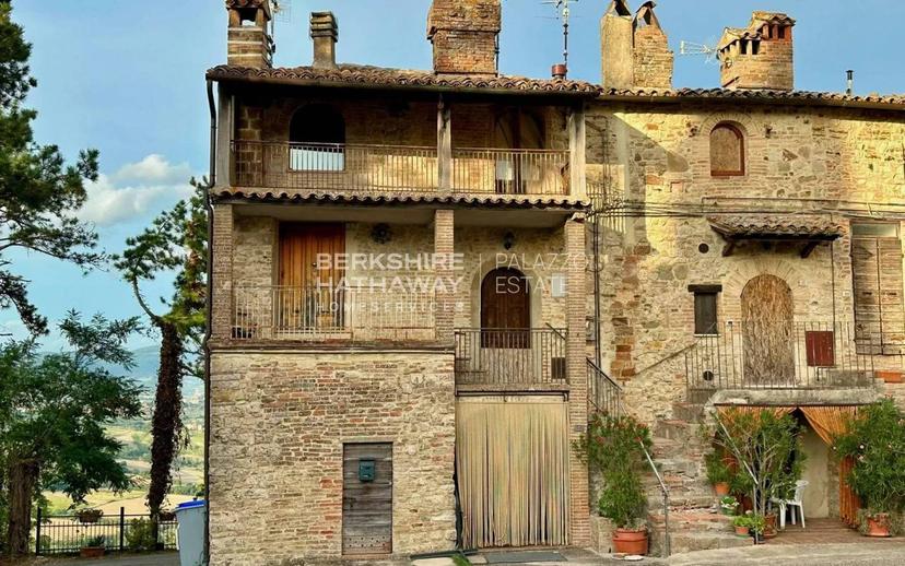 Terratetto unifamiliare 54 m², ottimo stato, Todi — foto 3 di 13