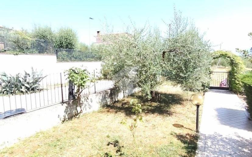 Trilocale Loc. Tervenano 1, Castel Ritaldi — foto 6 di 48