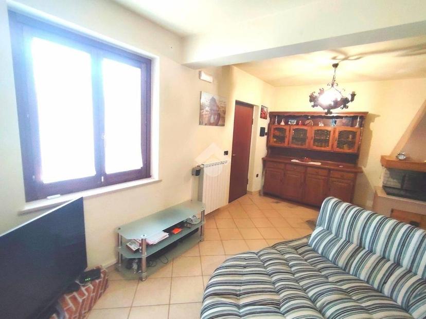 Trilocale Loc. Tervenano 1, Castel Ritaldi — foto 12 di 48