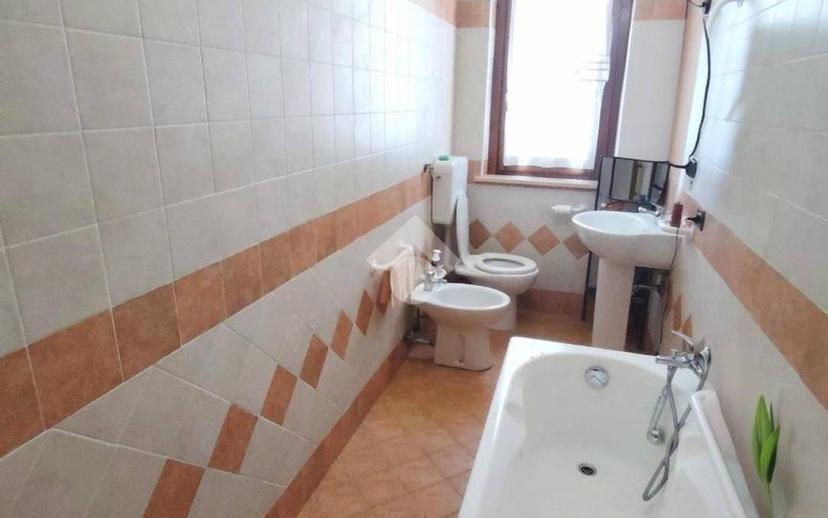 Trilocale Loc. Tervenano 1, Castel Ritaldi — foto 18 di 48