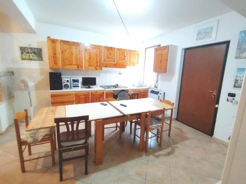 Trilocale Loc. Tervenano 1, Castel Ritaldi