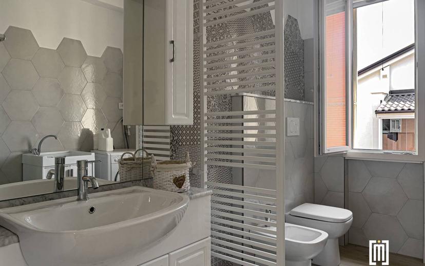 Villa bifamiliare piazza Italia, Centro, Loano — foto 12 di 35