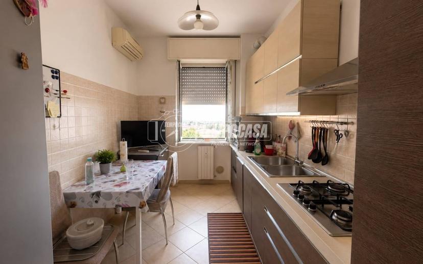 Bilocale via Francesco Baracca 9, Centro, Muggiò — foto 4 di 19