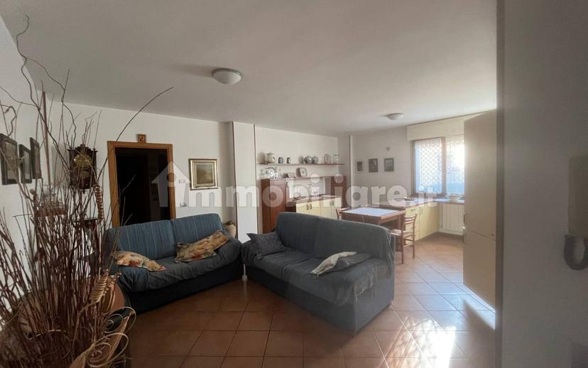 Trilocale via Domenico Mazza, Centro Storico, Pesaro — foto 18 di 23